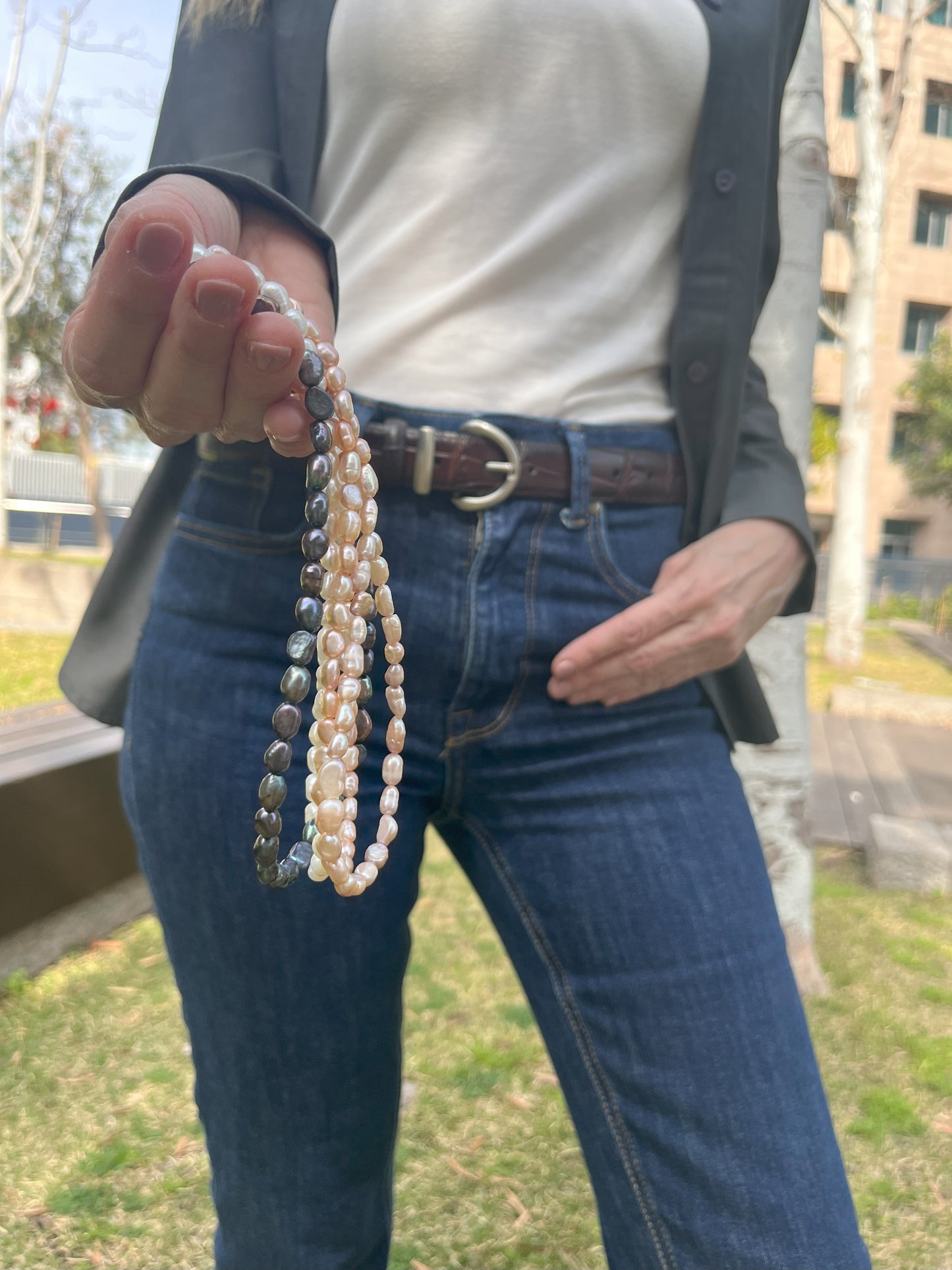 שרשרת פנינים אפרסק מהסרטים