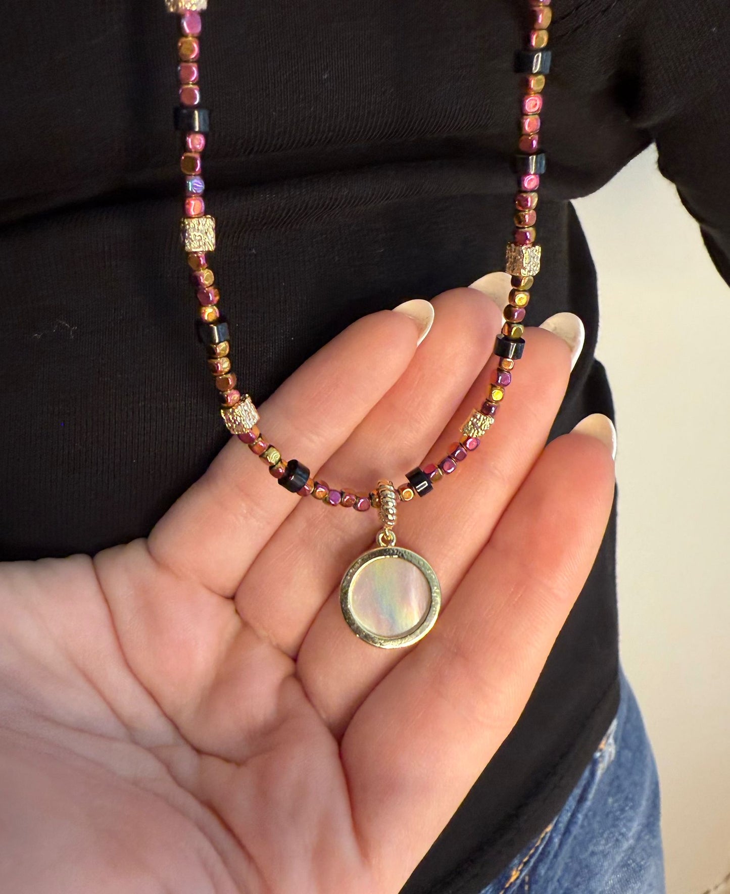 שרשרת אבנים פינק זהב